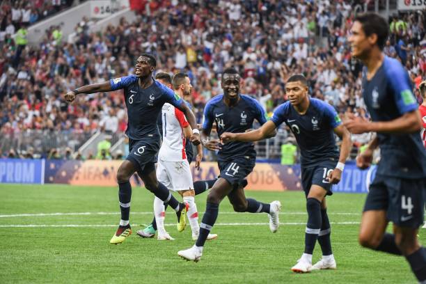 带领球队实 带领球队实