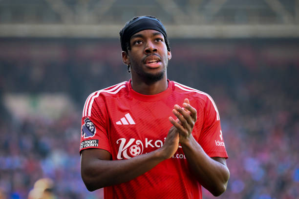 而是其卓越 而是其卓越