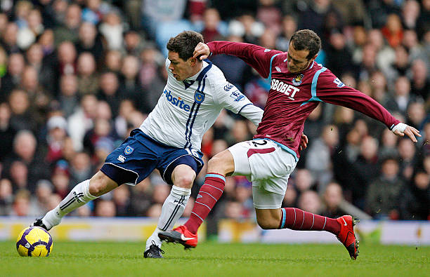 张呈栋将担 张呈栋将担